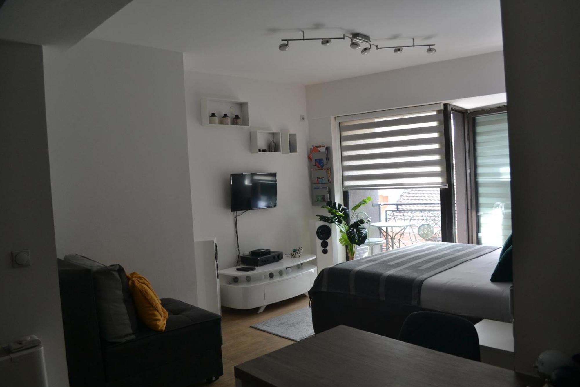 Urban Apartment Nis Ngoại thất bức ảnh