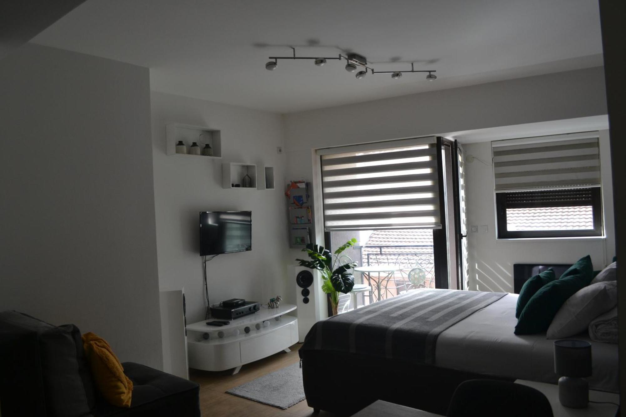 Urban Apartment Nis Ngoại thất bức ảnh